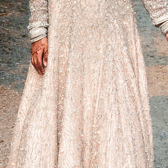 Gown/Dress Wedding/Reception - Picture 3 of 3